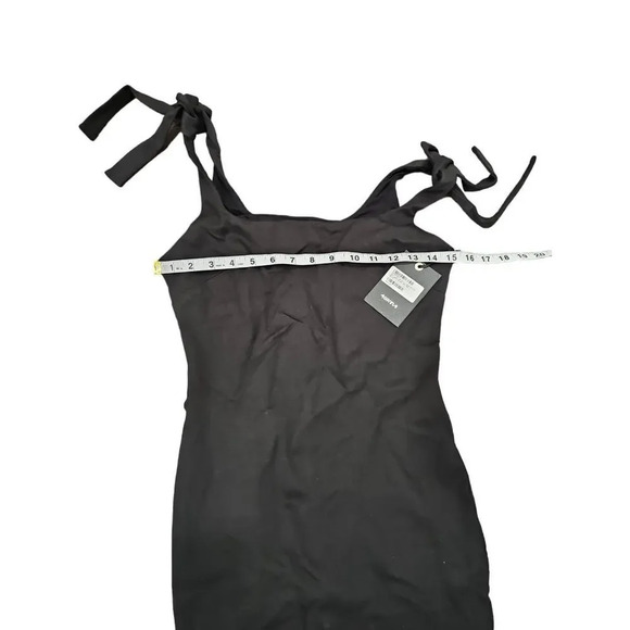 4si3nna Rae Mini Bodyson Dress Sz Small - Picture 8 of 9